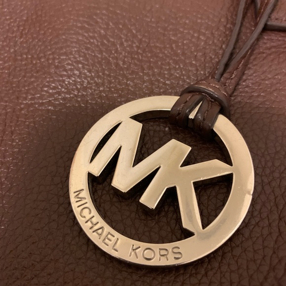 Michael Kors Brown Leather Shoulder Bag/Satchel - Picture 11 of 16